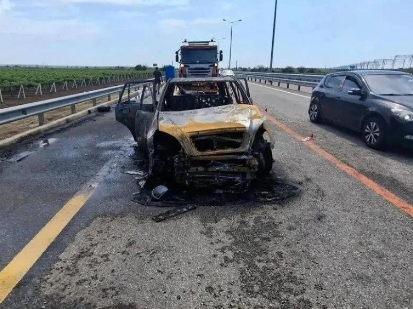 Шесть машин попали в жесткий замес на трассе Краснодарского края 