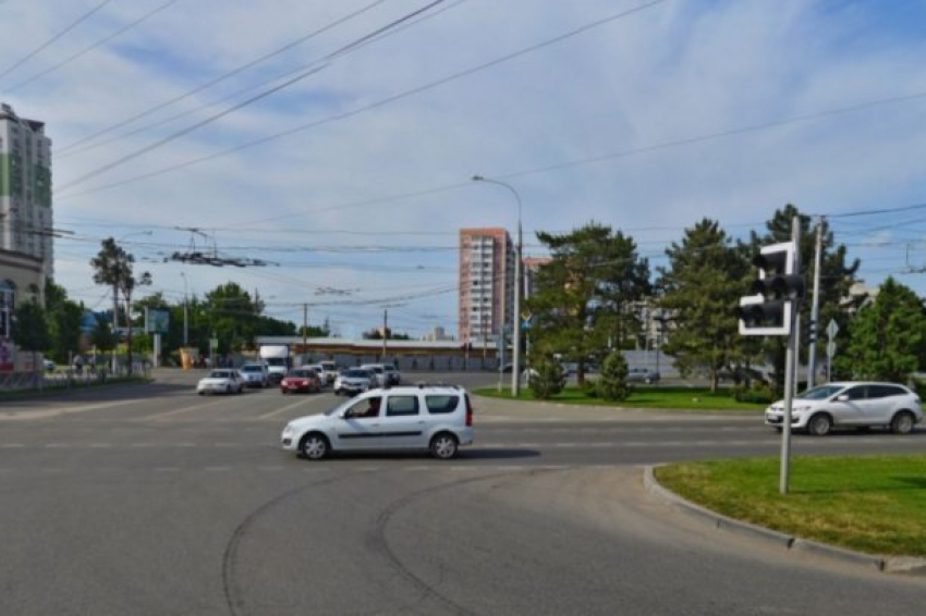  В районе «табачки» в Краснодаре введут новую схему движения 