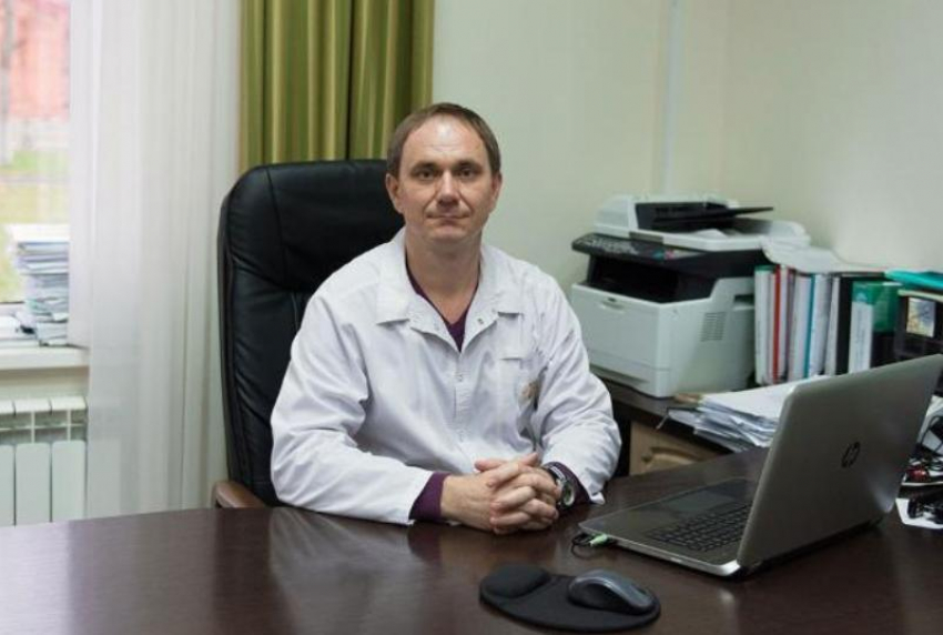 «Мы работаем, как пожарные», - главврач инфекционной больницы Краснодара Сергей Зотов о режиме госпиталя