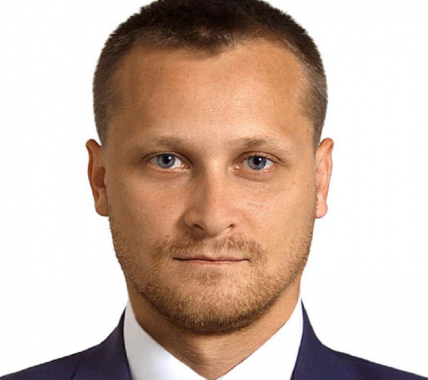 Депутата ЗСК Антона Аверьянова на 2 месяца отправили в СИЗО