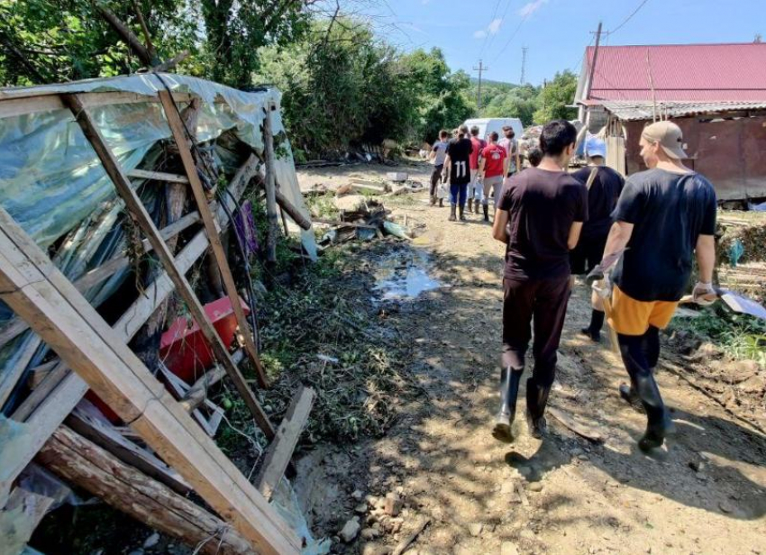 Спасатели рассказали как идет ликвидация последствий стихийного бедствия на Кубани
