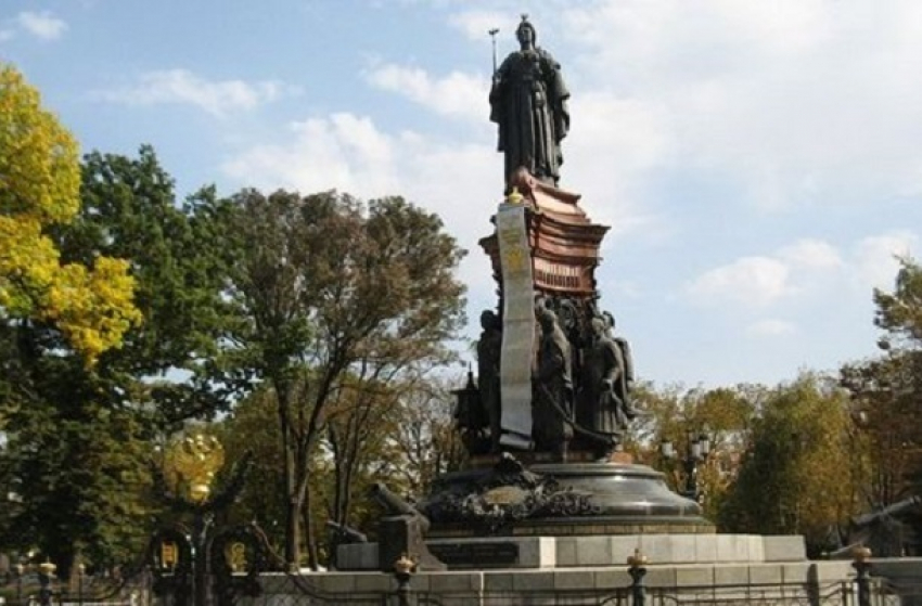 Пройти по памятным местам Краснодара можно будет бесплатно