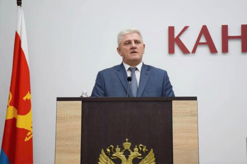 Чиновник с незапятнанной репутацией: что известно о «новом» главе Каневского района