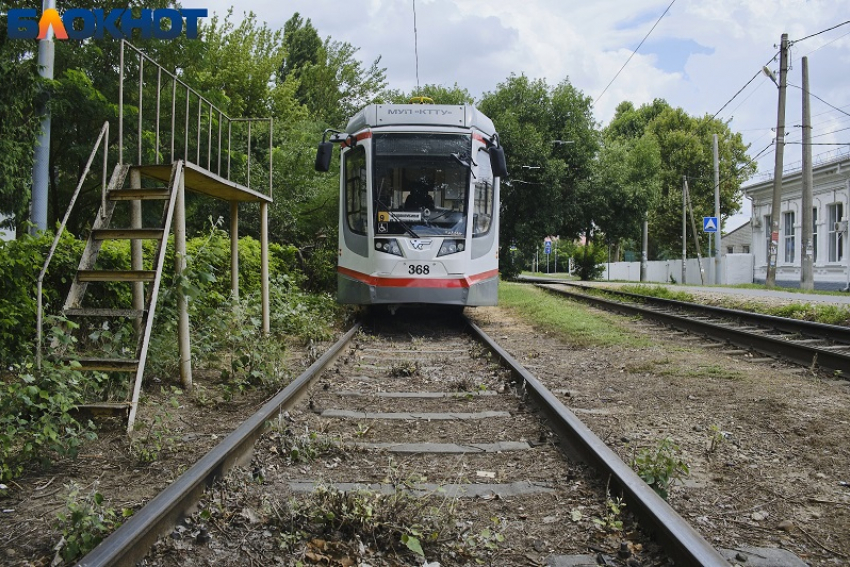 В Краснодаре начали сносить гаражи для строительства новой трамвайной линии
