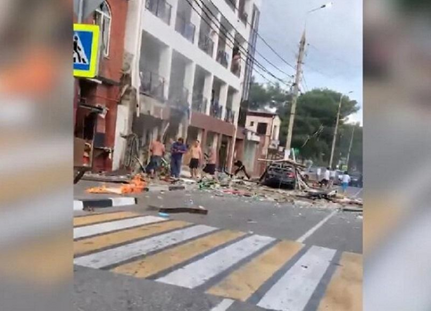 Взрыв в Геленджике повредил 16 строений — мэрия