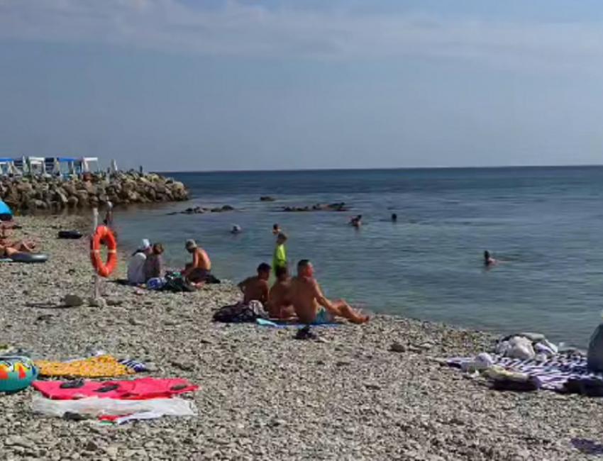 Норд-ост остудил море на курорте Краснодарского края до +23 градусов