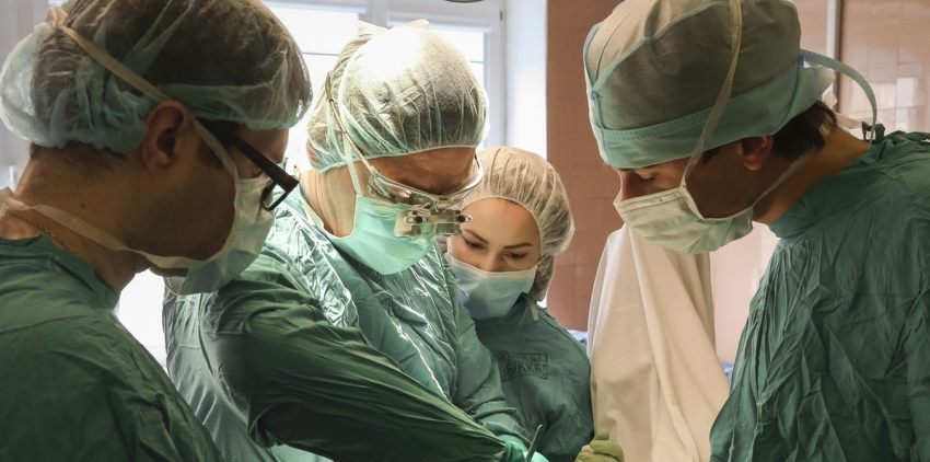 Краснодарские врачи удалили пациентке 7-килограммовую опухоль