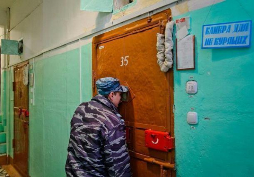 На работника СИЗО завели уголовное дело из-за смерти заключенного
