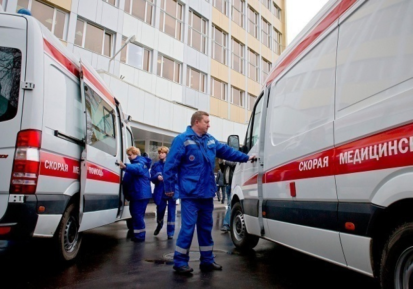 На Кубани пассажирский автобус попал в ДТП, трое погибших 