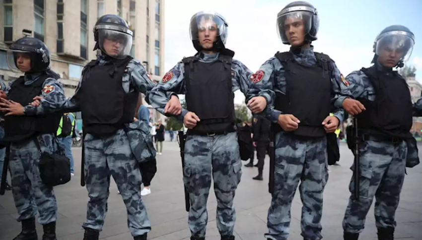 Девять из 12 не поехавших на Украину омоновцев отказались от исков против Росгвардии