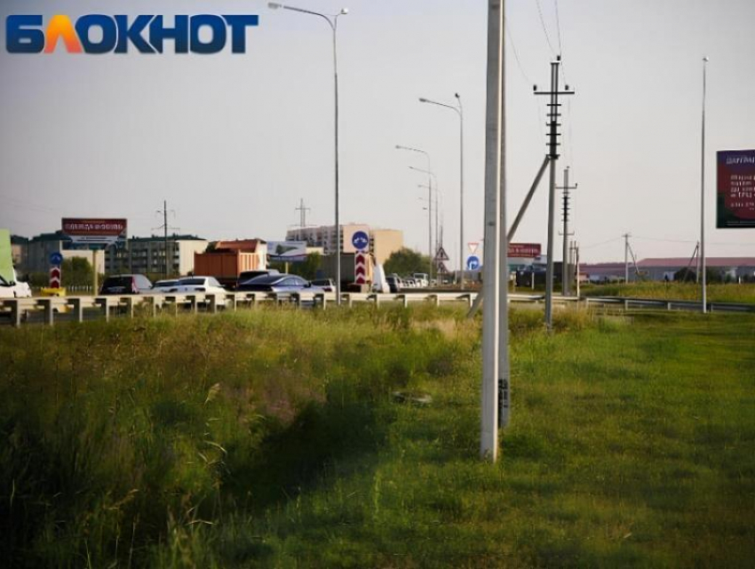 Машины 1 сентября попали в дорожную «западню» на Восточном обходе Краснодара