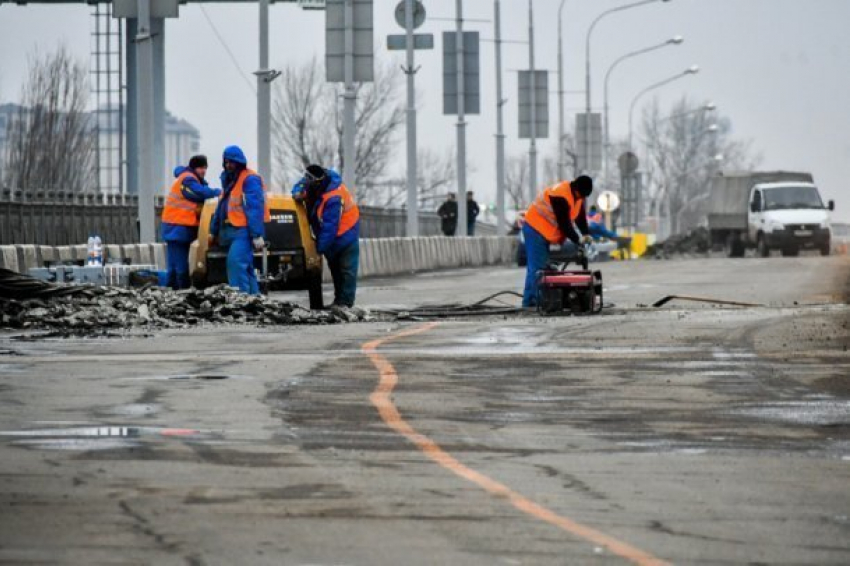  Движение на Тургеневском мосту в Краснодаре «разрулят» во время пробок 