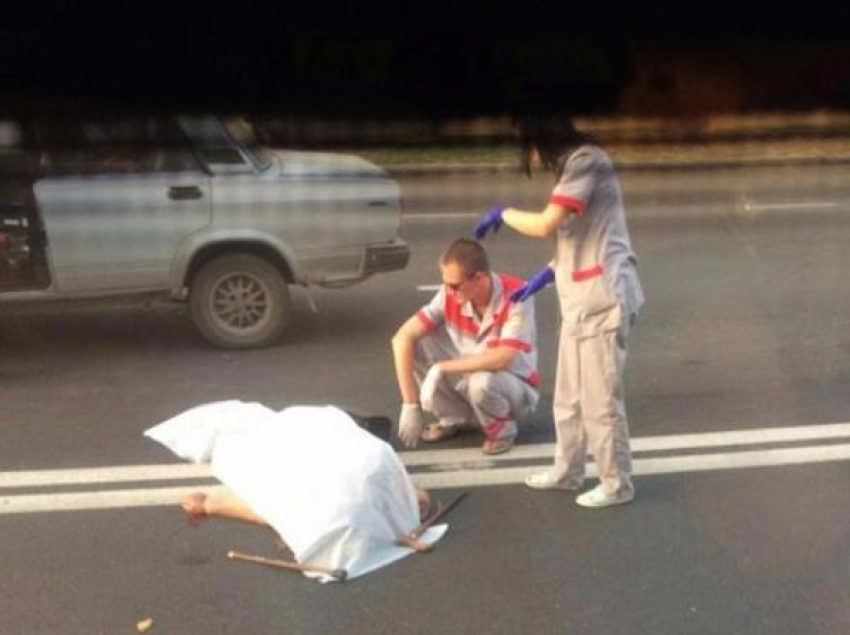  Молодой человек на «семерке» на пешеходном переходе сбил двоих бабушек в Краснодаре 