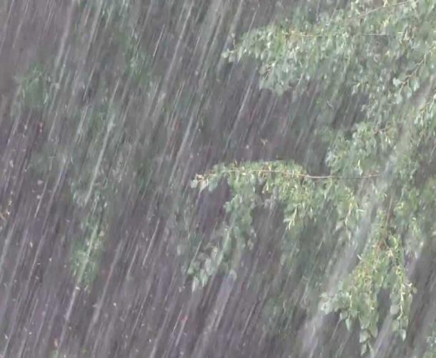 В Туапсинском районе ожидаются сильные ливни с градом