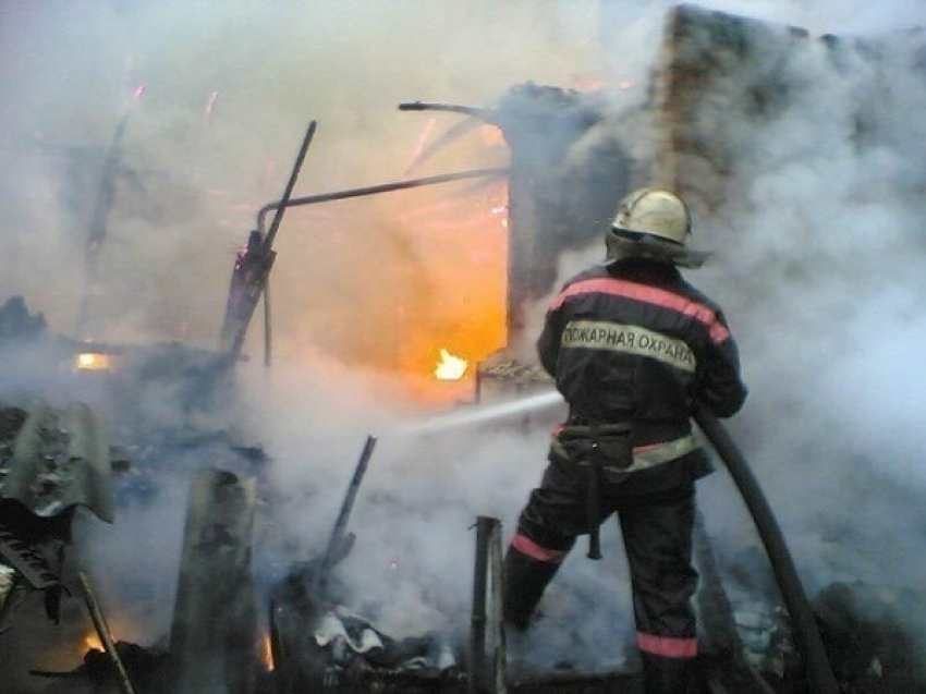 В Геленджике обнаружили тело мужчины в сгоревшем сарае 