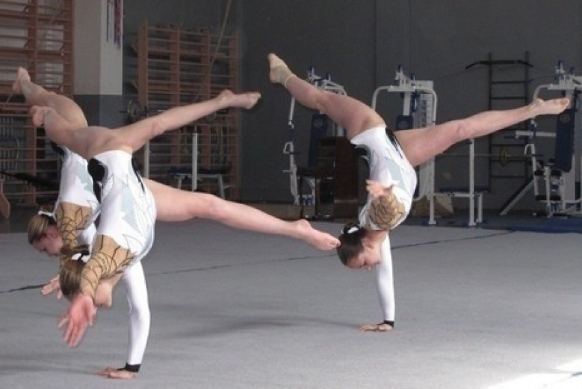 150 кубанских акробатов выступили на Всероссийских соревнованиях 