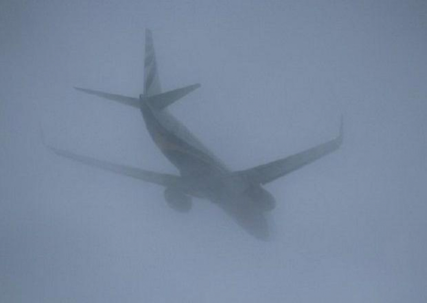 В аэропорту Краснодара вынужденную посадку совершил рейс из Москвы