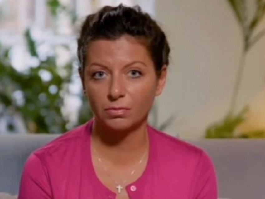 «Всю ночь шарашили родную Кубань»: Симоньян с детьми провела ночь под лестницей 