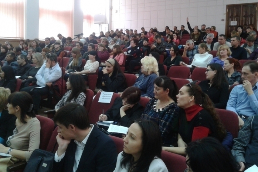 В Краснодаре развитие школ и детсадов власть обсудит с горожанами