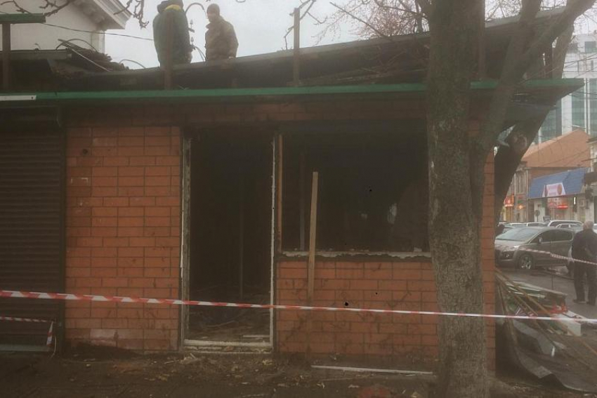Три незаконных постройки снесли в центре Краснодара