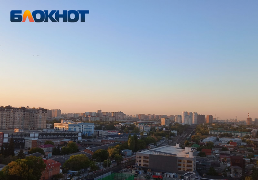 Краснодарцы вторые сутки вынуждены дышать пылью и сероводородом