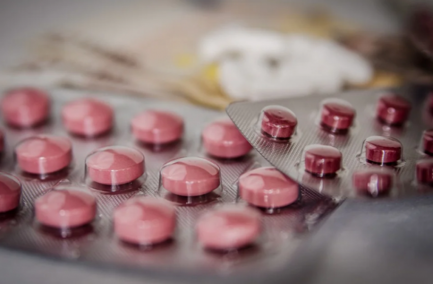Почти 1000 пациентов на Кубани получили бесплатные лекарства от коронавируса 