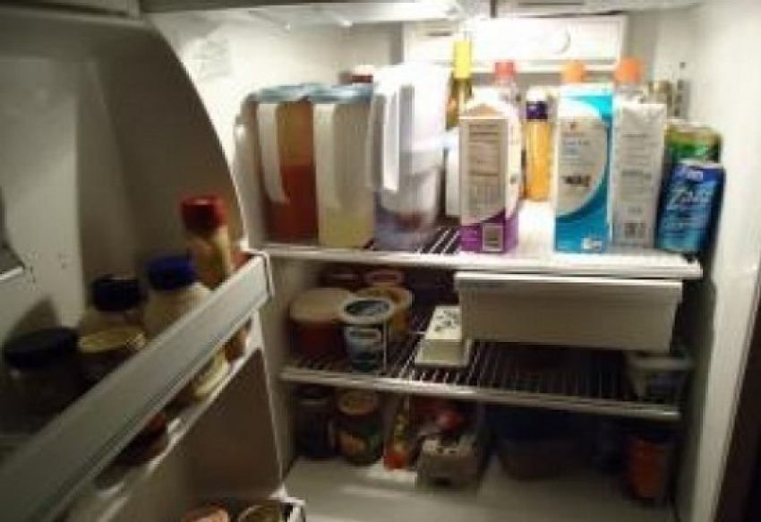 В Краснодаре воровка спряталась за холодильником