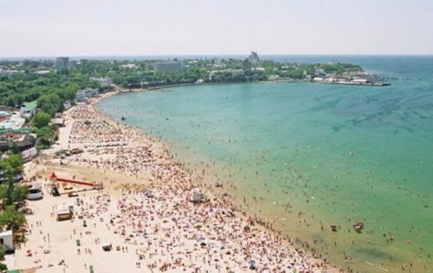 В Сочи запретили посещать пляжи ночью