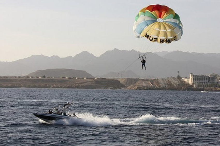 В Анапе на водном аттракционе погибла женщина