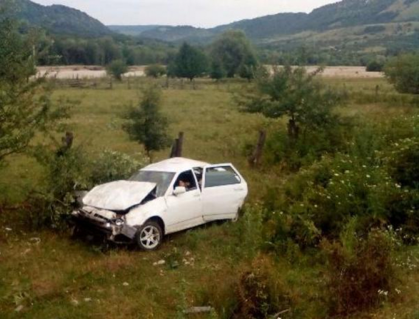 Утренняя авария унесла жизни двух молодых людей