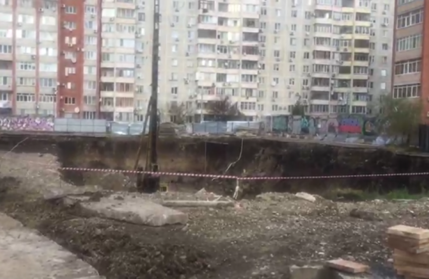  В мэрии Краснодара пересмотрят выданные раннее разрешения на строительство домов 