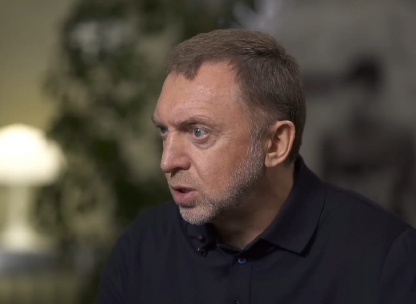 Миллиардер Дерипаска назвал бессмысленным укрепление рубля к доллару