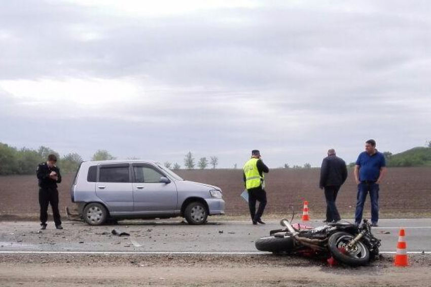 Под Кропоткином  в ДТП погиб мотоциклист