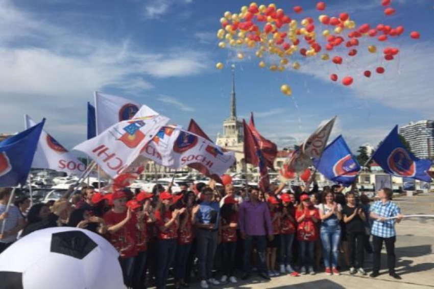 В Сочи начали набирать волонтеров на чемпионат мира по футболу — 2018 года