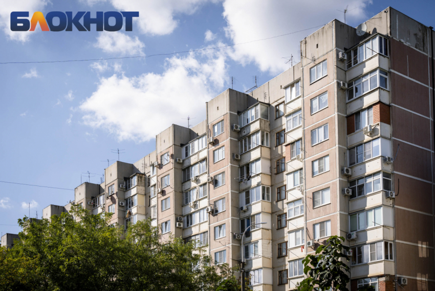 Два района Краснодара пропахли сероводородом в жару