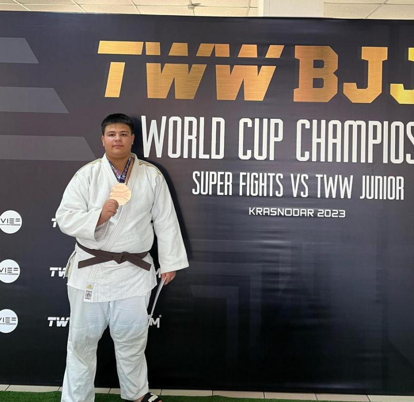 Краснодарский спортсмен занял третье место на Кубке мира по бразильскому джиу-джитсу