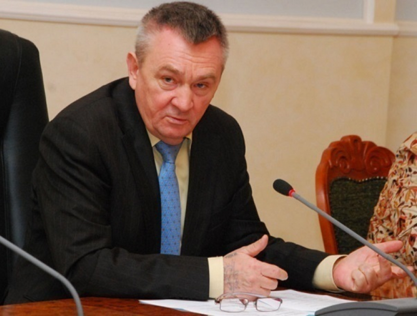 Бекетов и Порханов отказались от мандатов депутатов Госдумы 