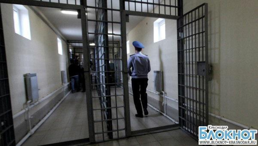 На Кубани мужчина повесился в изоляторе временного содержания