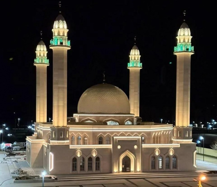 «Духовное очищение и милосердие»: мусульмане Кубани и Адыгеи отмечают Ураза-байрам