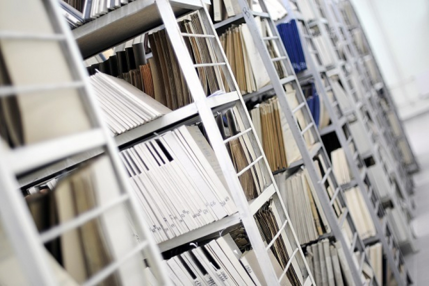 Новый директор департамента внутренней политики Кубани отложил вопрос о муниципальных архивах 