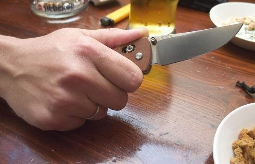 В Краснодаре мужчина спас жену от ее брата-наркомана