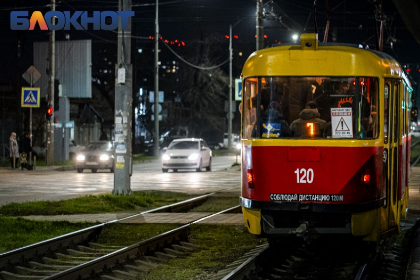 В Краснодаре раскрыли график работы общественного транспорта в новогоднюю ночь