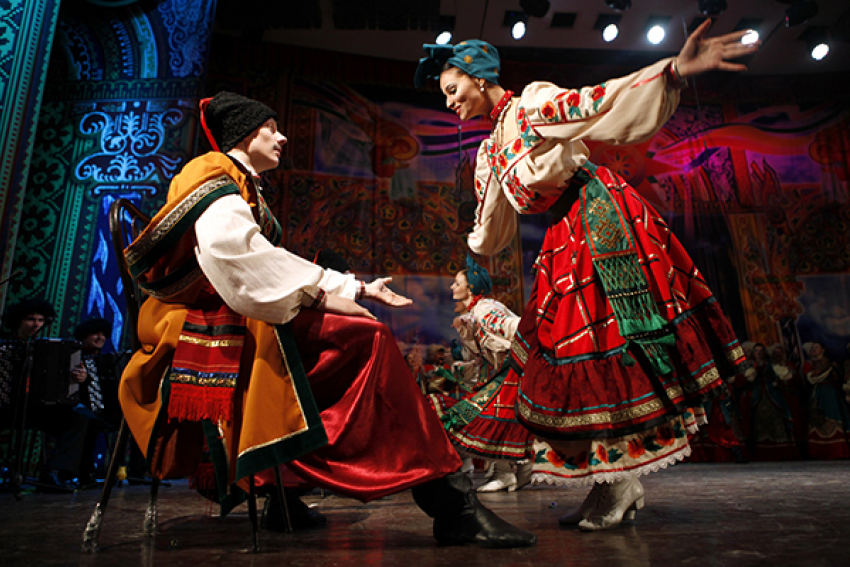 В Сочи открыли фестиваль «Кубанский казачок»