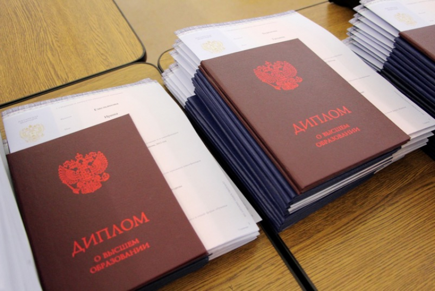 На проректора педуниверситета в Армавире завели уголовное дело и отстранили от работы