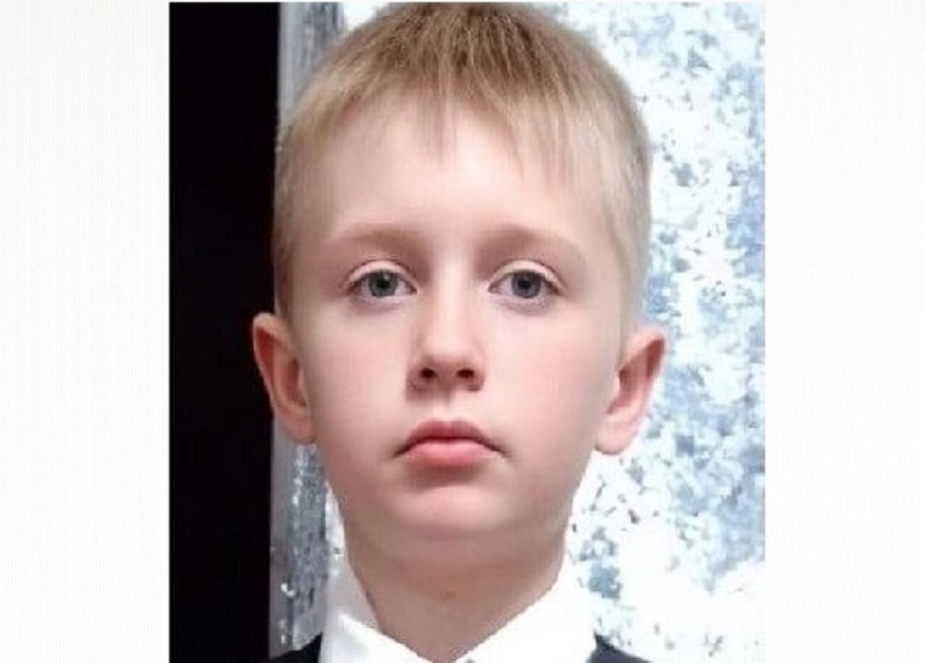 В Краснодаре 12-летний мальчик ушёл в школу и пропал