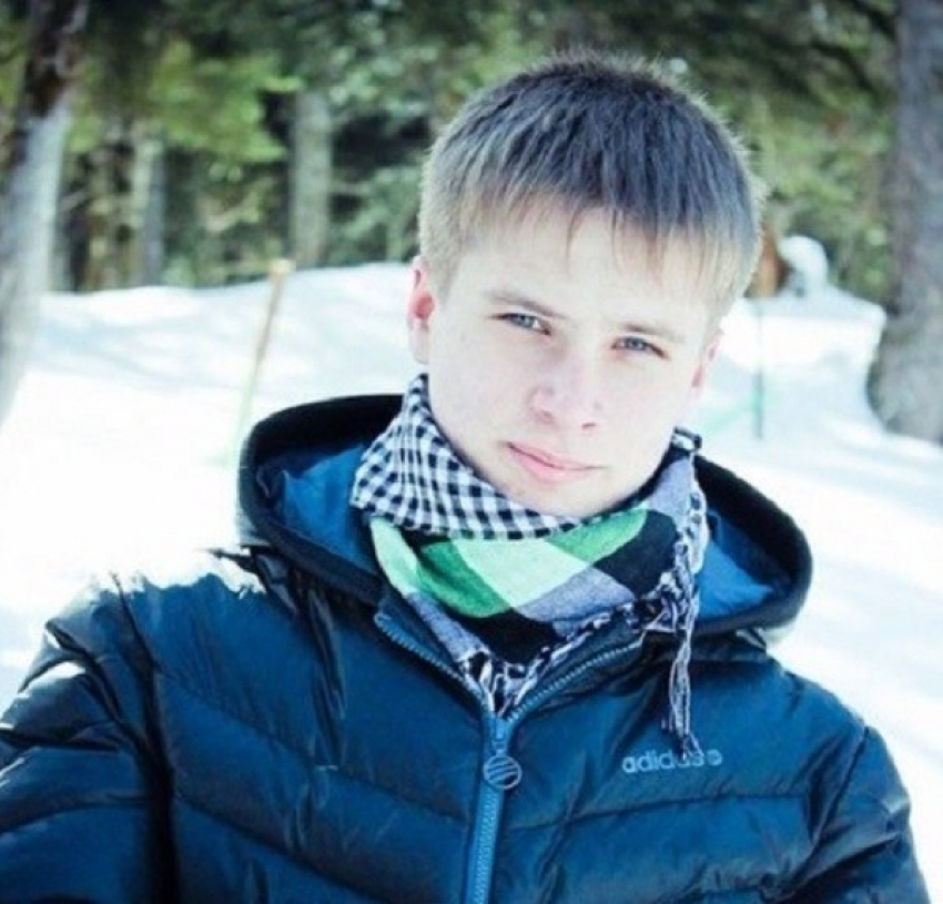 В Краснодаре в результате аварии погиб 19-летний студент летного училища 
