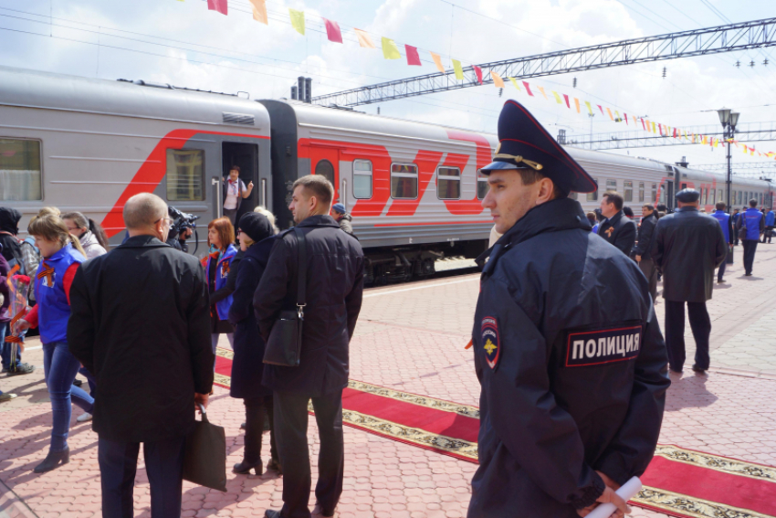 Сотрудник транспортной полиции попался на мошенничестве в Анапе