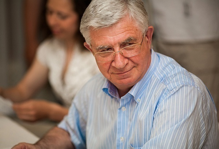 Жители Краснодара проголосовали против отставки Евланова 