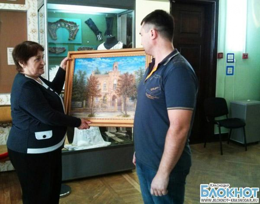 Музею-заповеднику имени Фелицына подарили эксклюзивную картину