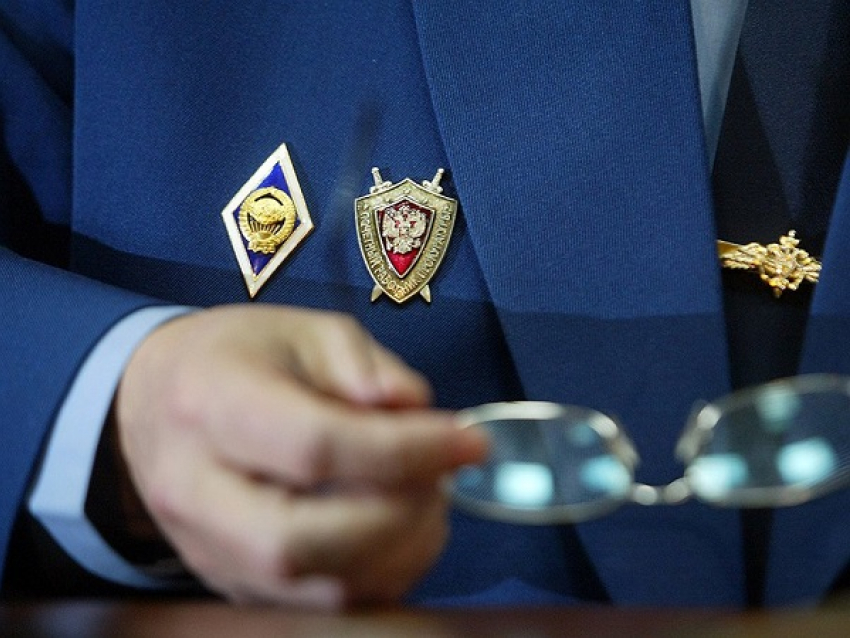 Прокуратура проверит семью, выпавшего из окна мальчика в Новороссийске